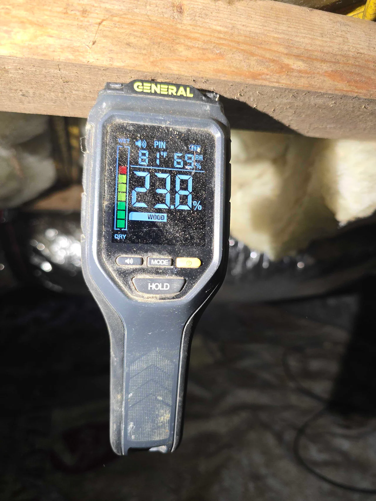 Early warning signs of high humidity in the basement on a regional home